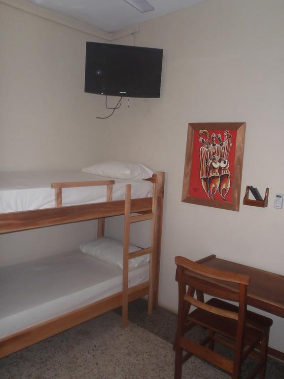 The Sleepy Hippo Hotel Accra Kültér fotó