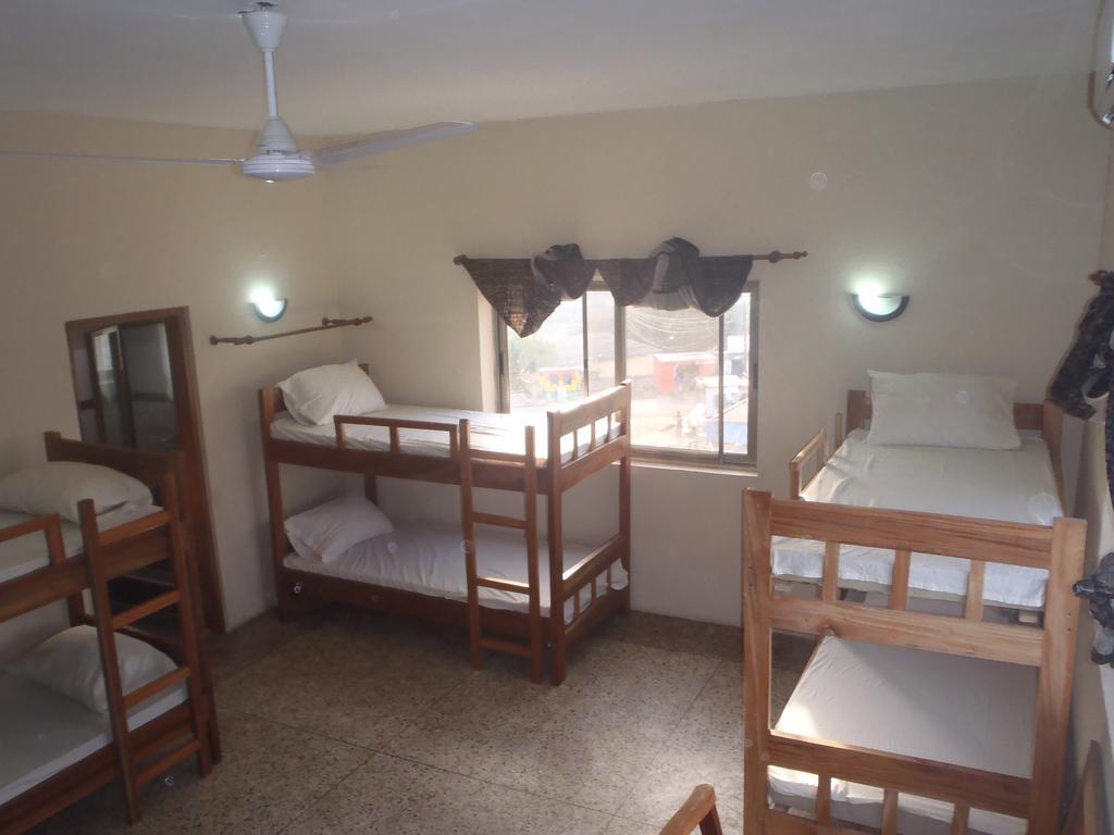 The Sleepy Hippo Hotel Accra Szoba fotó