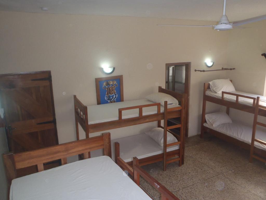 The Sleepy Hippo Hotel Accra Szoba fotó